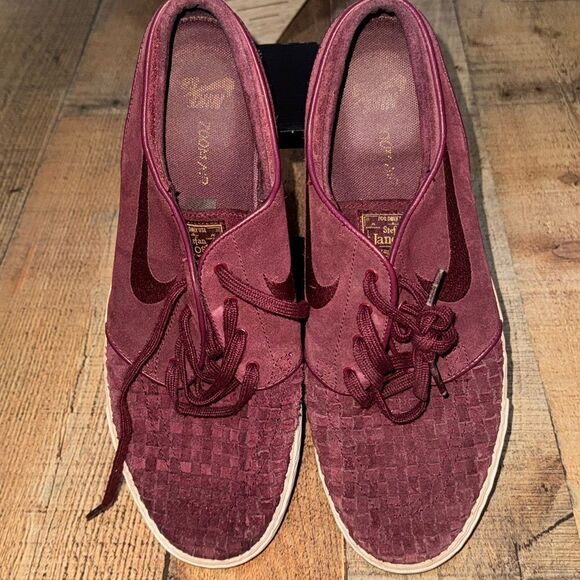 Nike SB Stefan Janoski Elite 'Night Maroon' 725074-661 size 11 
2015 - Picture 3 of 12